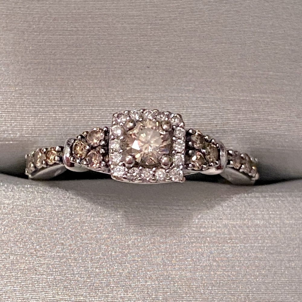 LeVian Chocolate Diamond 14 kt white gold Ring